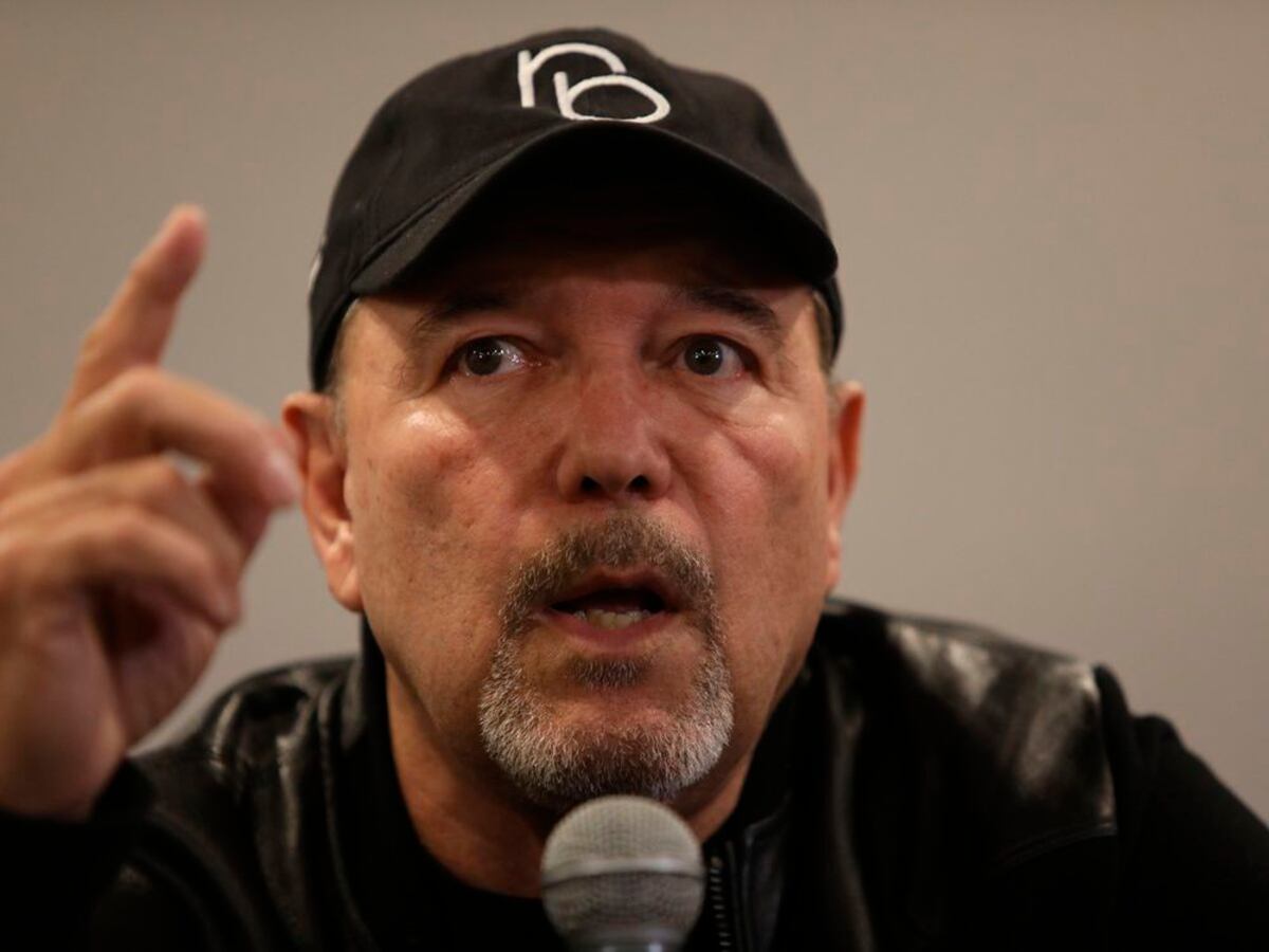 Rubén Blades aclara que no está endosando la candidatura de Lombana