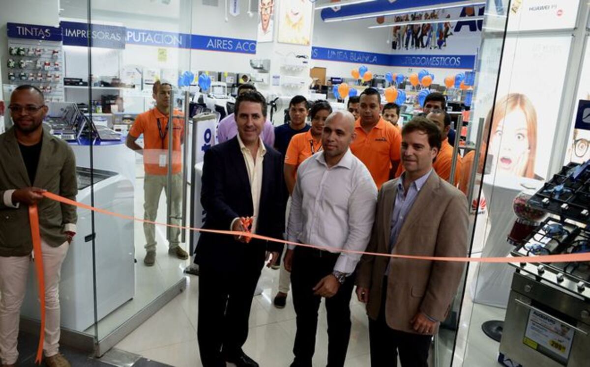 Audiofoto inauguró una nueva sucursal en  Westland