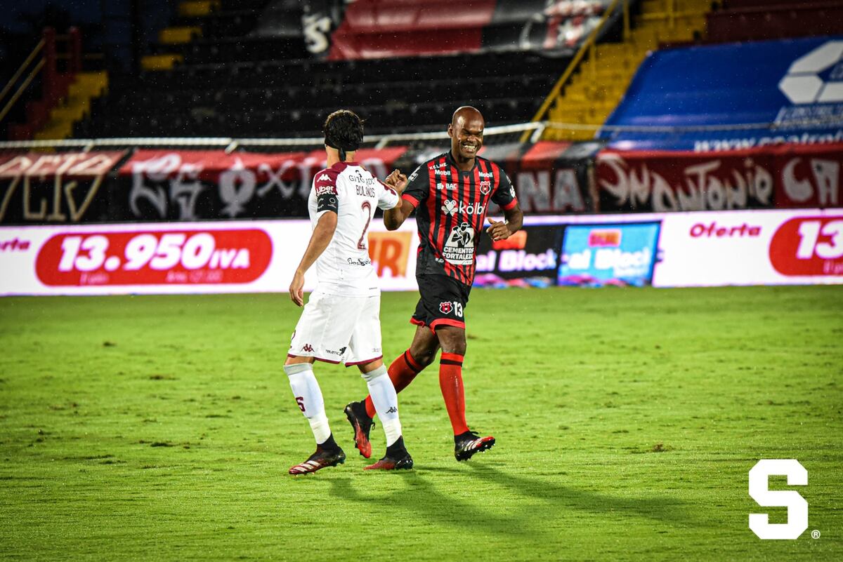 ‘Falta de actitud’. Alajuelense de Machado pierde ante Saprissa en la final de Costa Rica. Videos