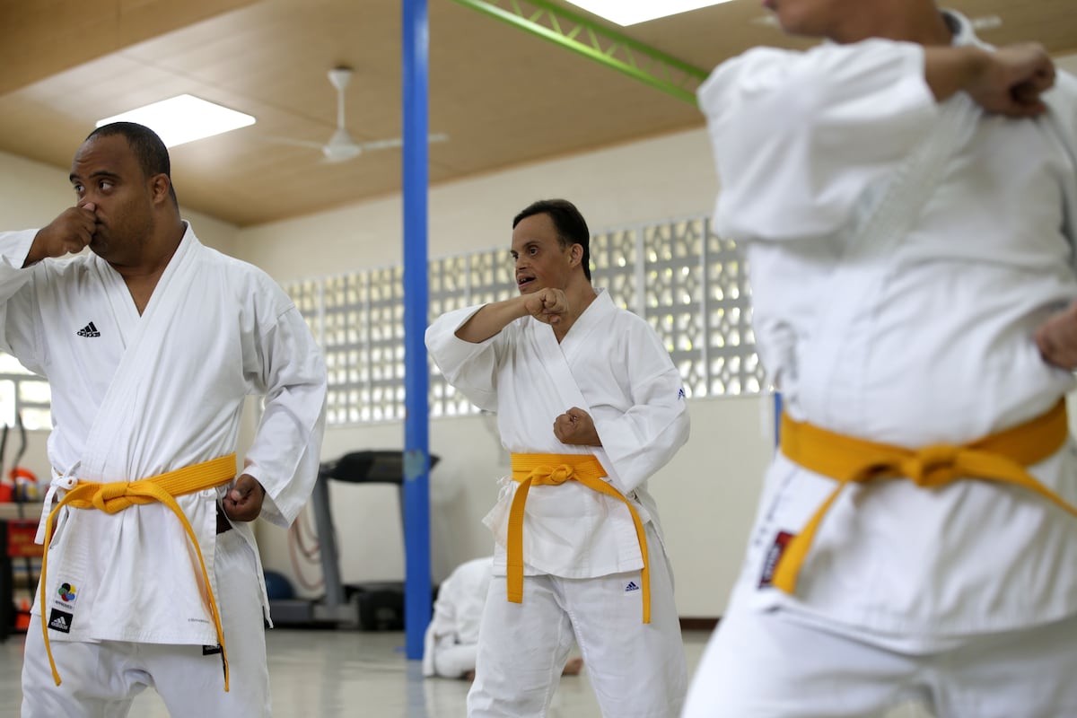 Videos. Panameños rompen barreras gracias al karate inclusivo