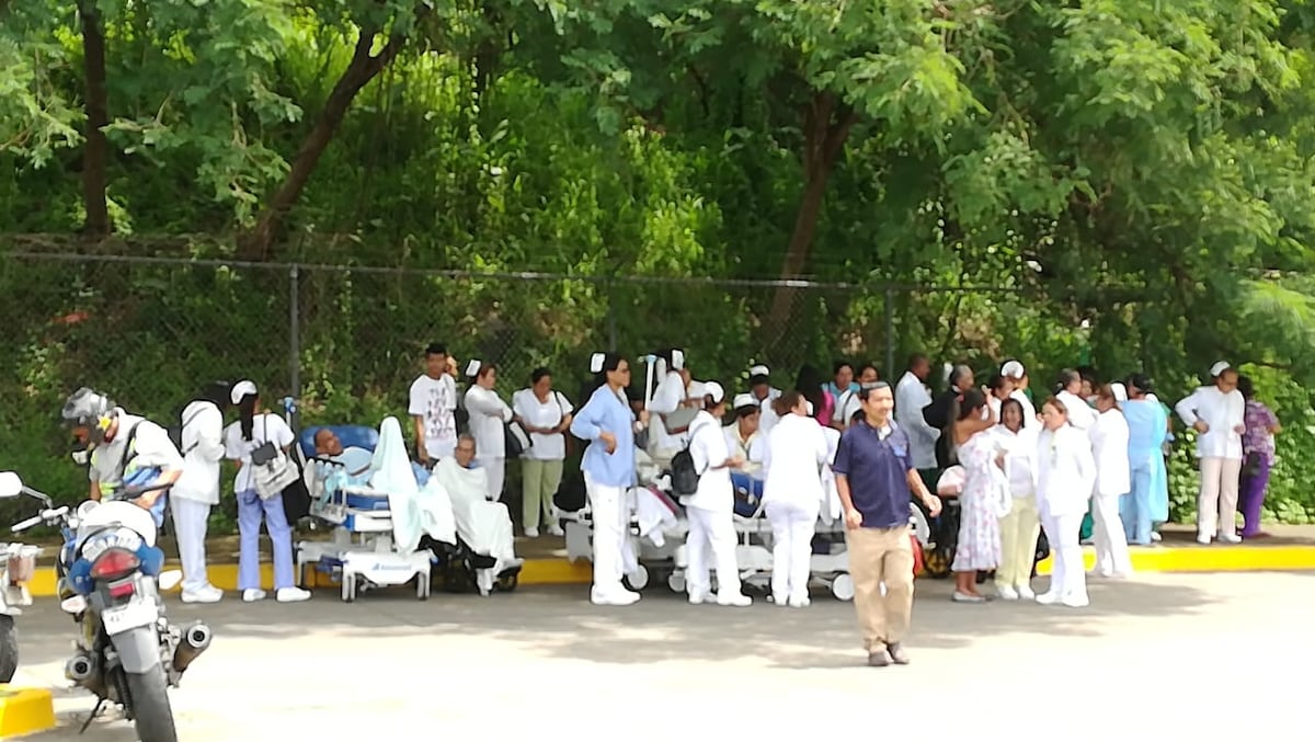 Alarma por supuesta fuga de gas obliga el desalojo del Hospital San Miguel Arcángel