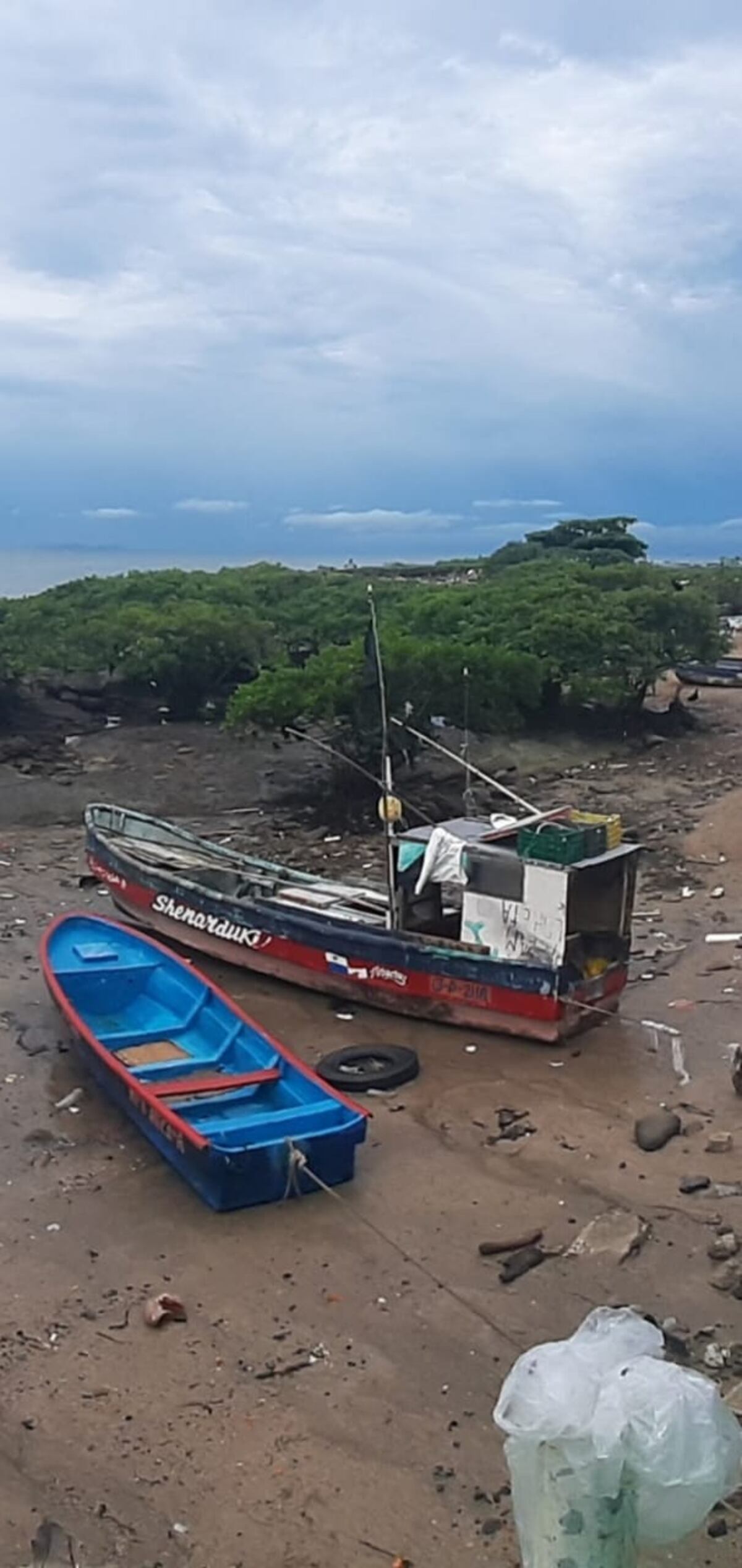 Piratas armados atacan a pescadores en Isla Taboga, se roban su lancha y los arrojan al mar. Uno fue rescatado, otro sigue desaparecido