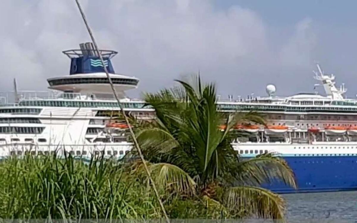 Muere por Covid-19 un tripulante de un crucero varado en Colón