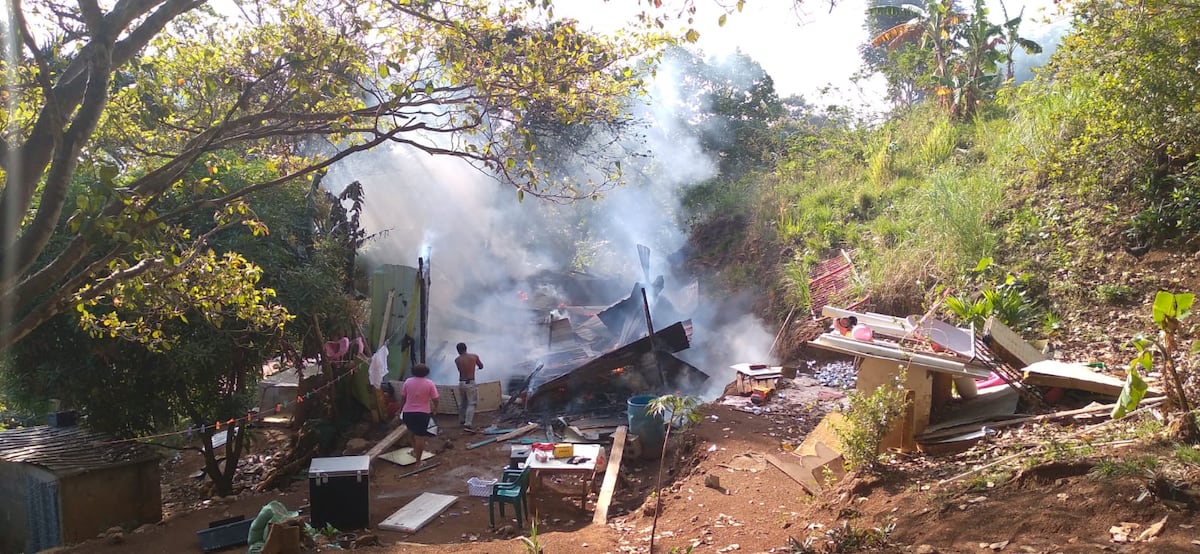 Video desgarrador. Familia damnificada en Cerro Cabra, Veracruz, solicita ayuda  a las autoridades