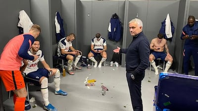 ¡DTs alzan la voz! Celulares fragmentan vestuarios: ‘Cada jugador en su mundo’