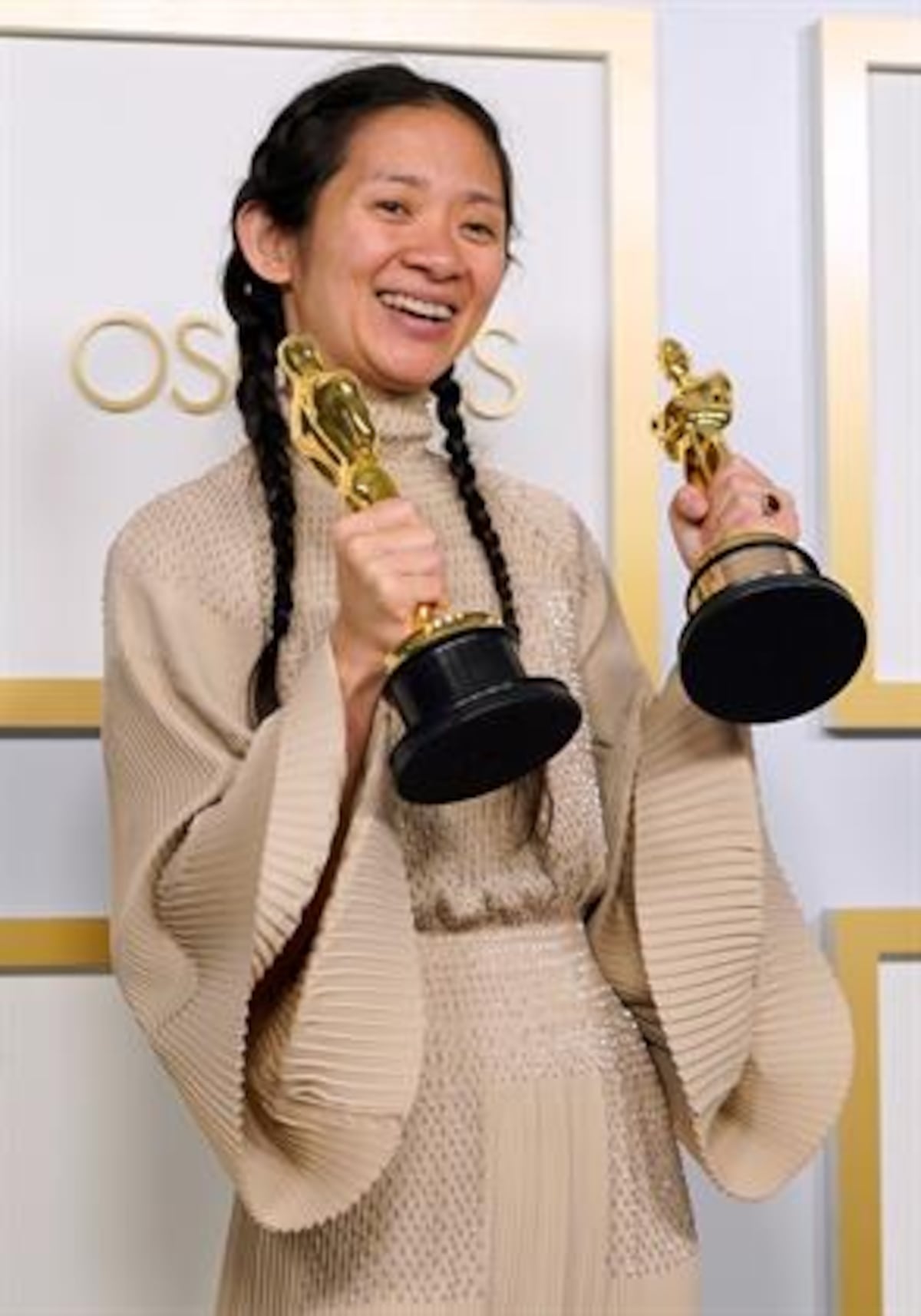 Prensa china ignora el histórico Óscar a Chloé Zhao como mejor directora por ‘Nomadland’ 