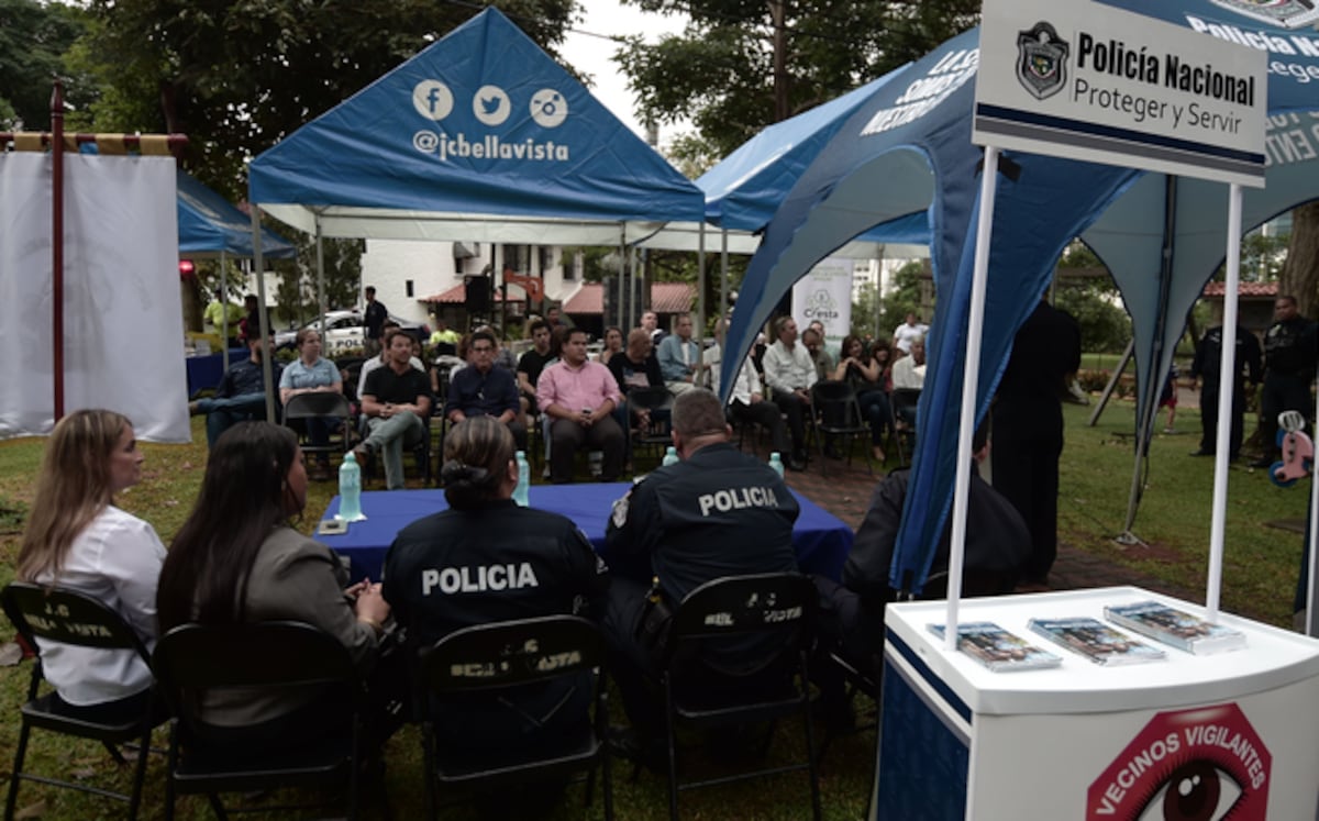 Para prevenir el delito. En la Cresta inauguran el programa 'Vecinos Vigilantes'