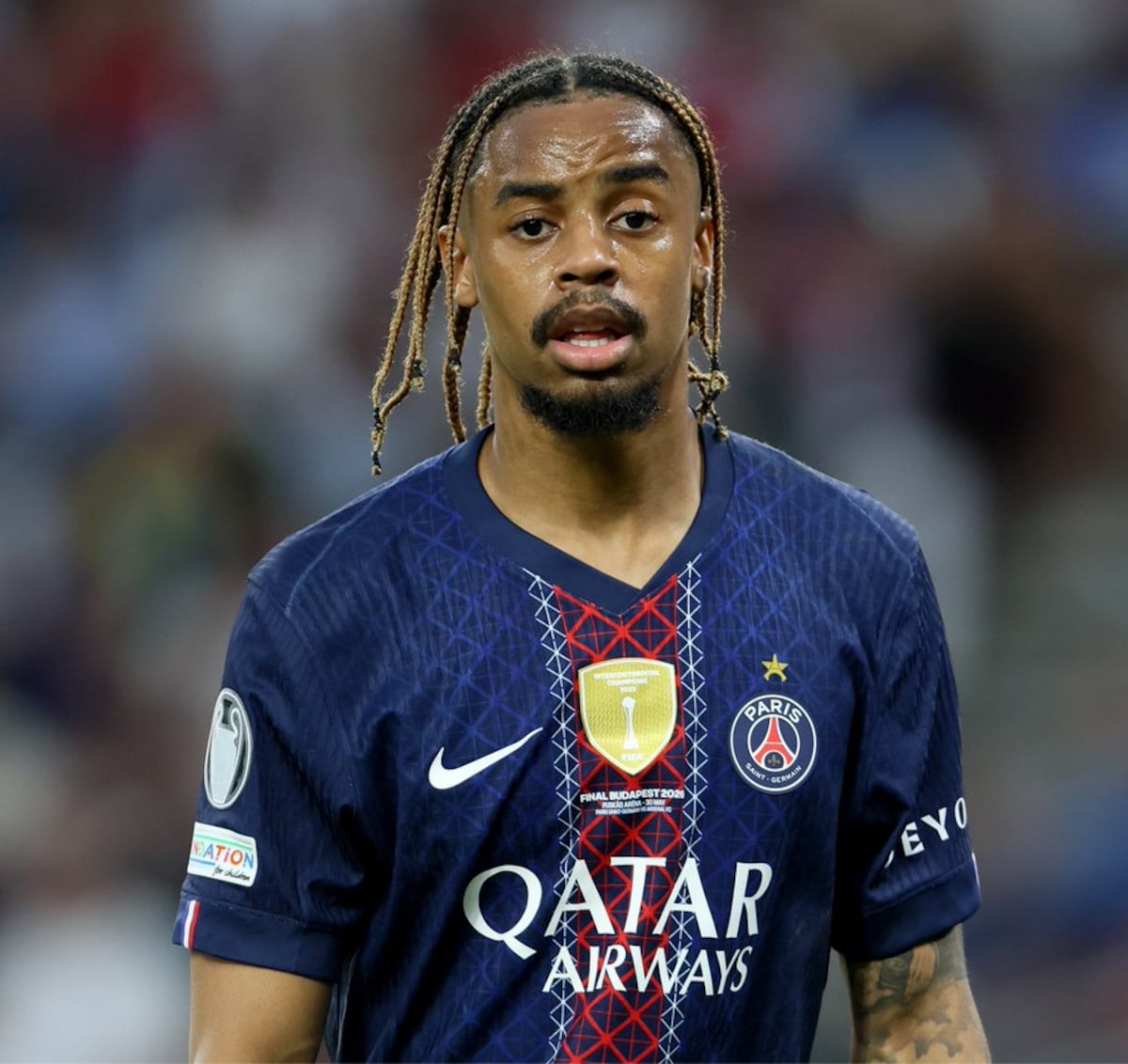 Barcola frena su renovación con el PSG y crece el interés de la Premier League