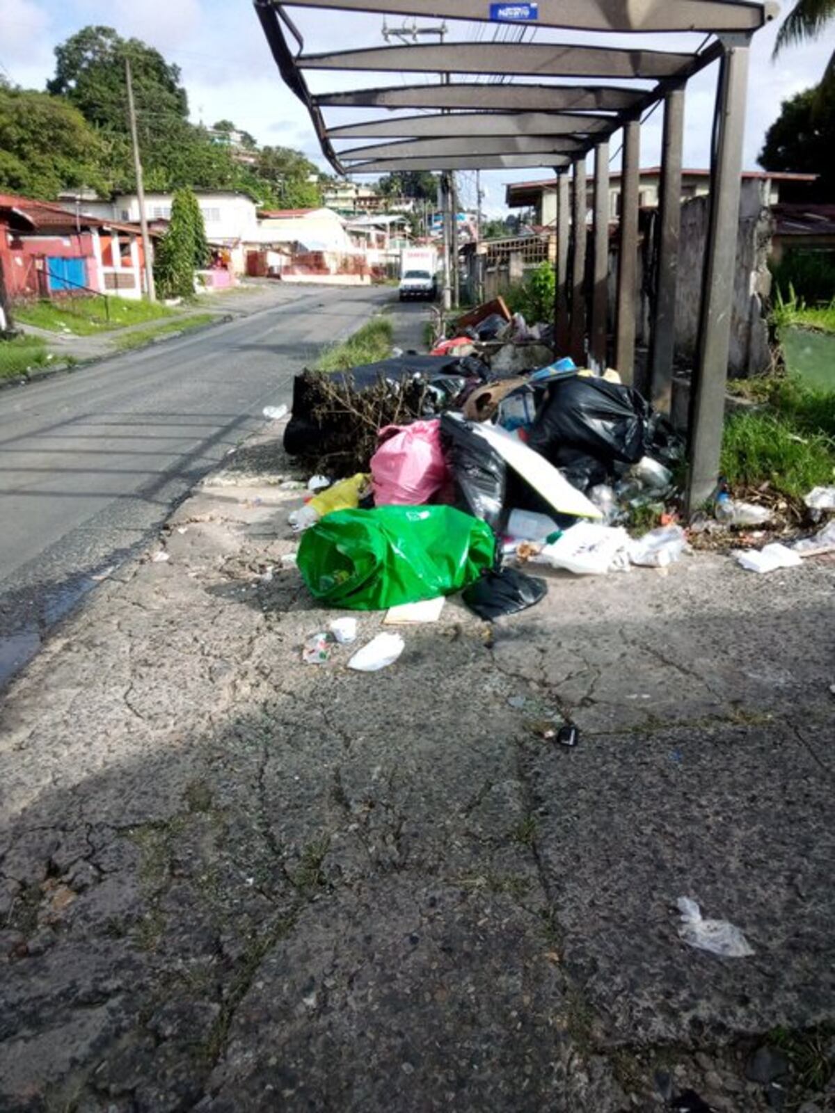 Autoridades adoptan medidas frente al problema de la basura en todo el país. Video