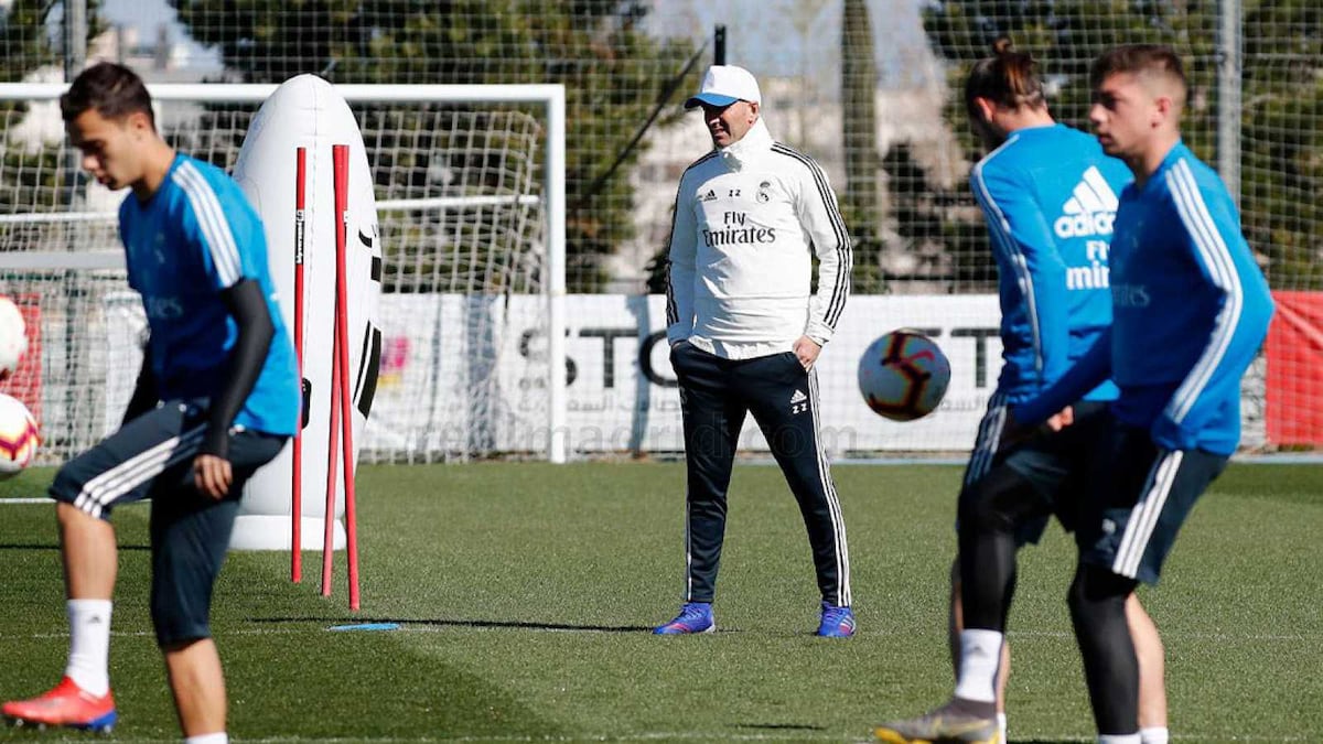 Zidane es aislado por alarma de covid-19, aunque su prueba de negativa