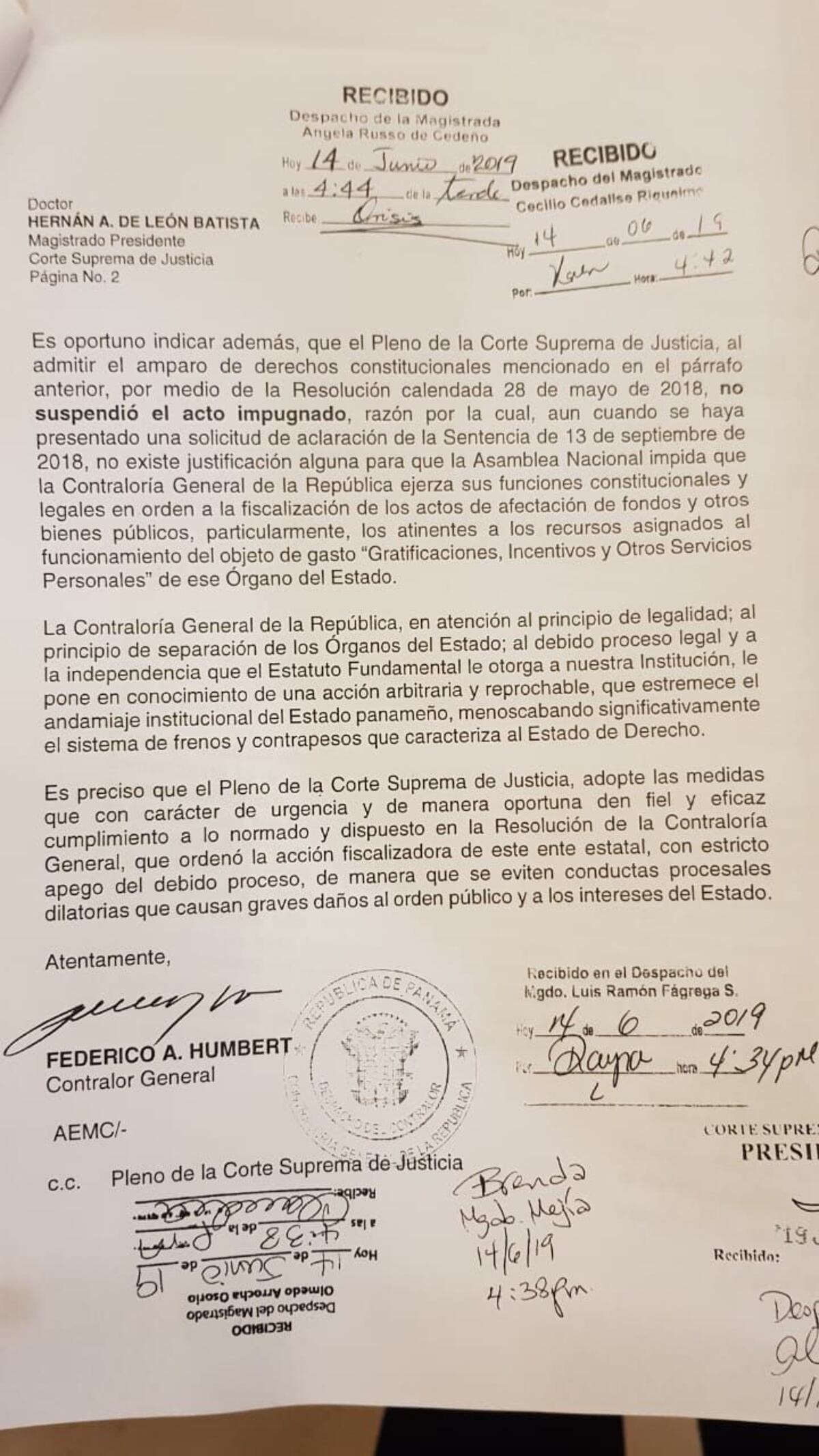 Humbert: Es una vergüenza uso de fondos de las planillas por los Diputados