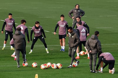 Mbappé regresa con todo al Madrid, pero Huijsen y Bellingham fuera para la batalla en Pamplona