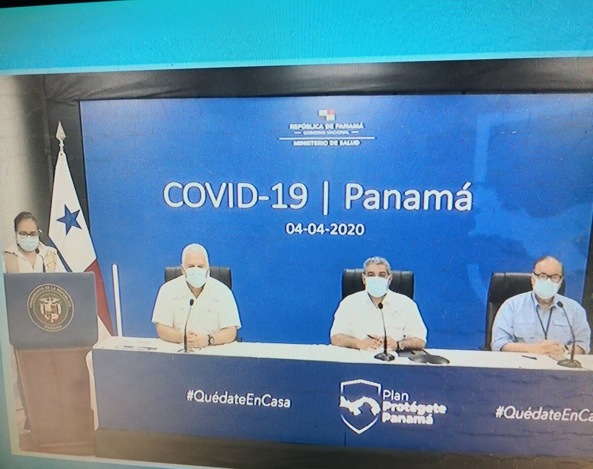 Cifras aumentan. Uso masivo de mascarillas es la nueva estrategia contra el coronavirus en Panamá. Video