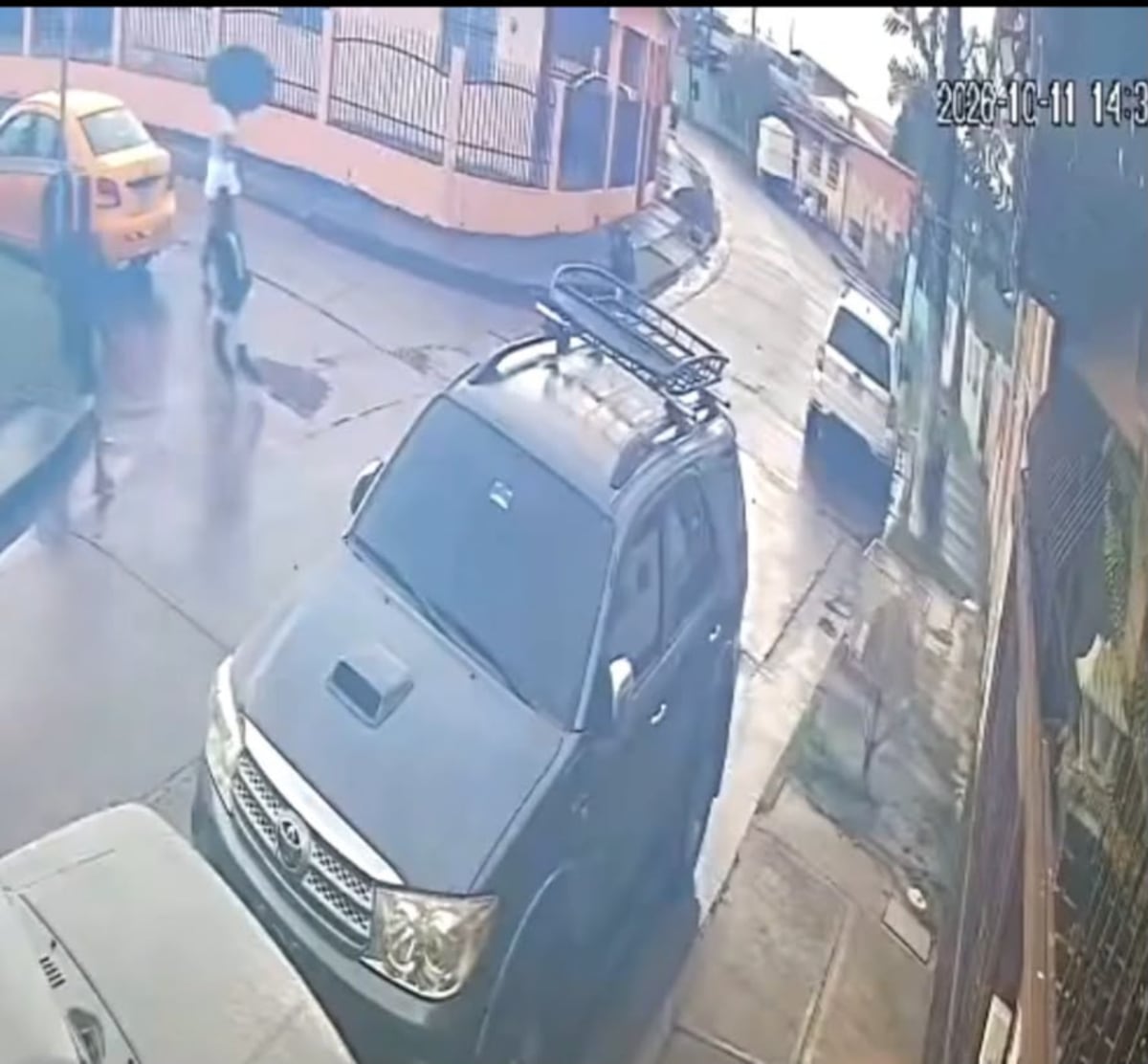¡Amigos de lo ajeno haciendo de las suyas en plena crisis nacional! Le roban los chances a una billetera en Don Bosco + Video