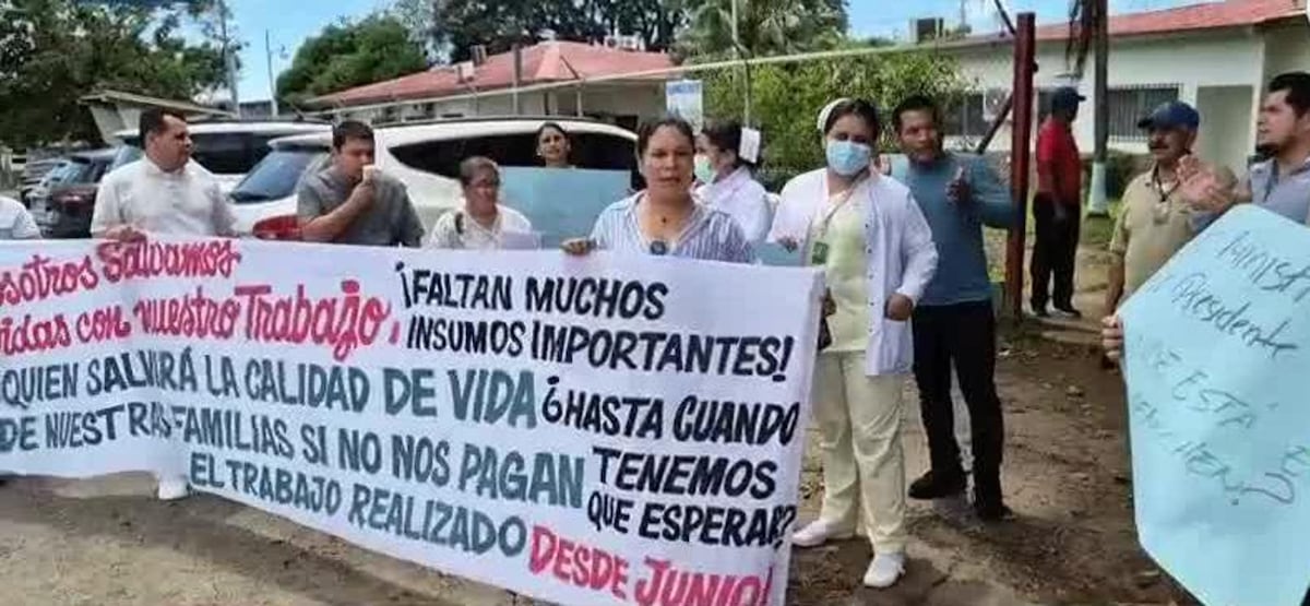 Médicos y personal del Hospital Rural de Chiriquí protestan por pagos y equipos