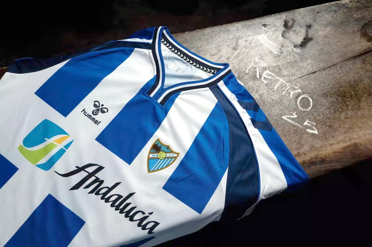 Dely y Darío revolucionan Málaga con la nueva camiseta ‘Retro 25’