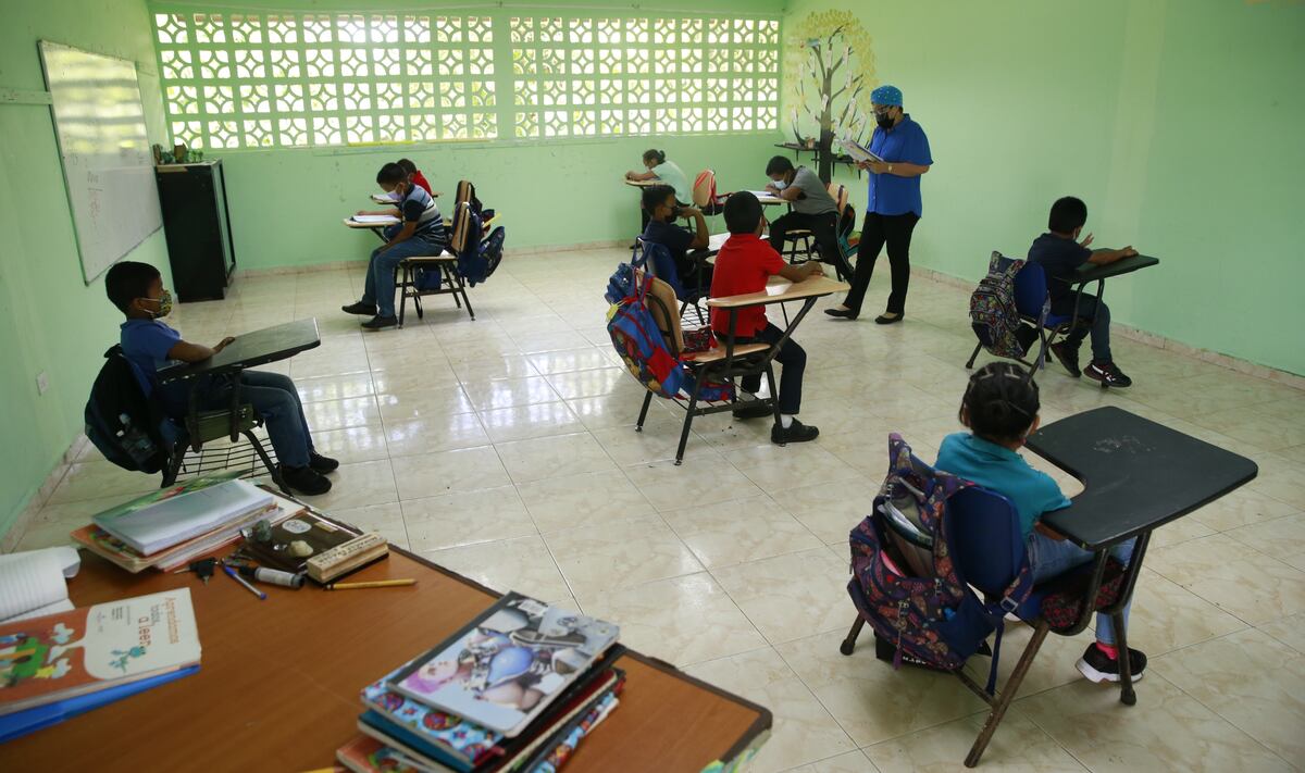 Esta es la nueva guía sanitaria de bioseguridad para centros educativos, institutos superiores y universidades en Panamá