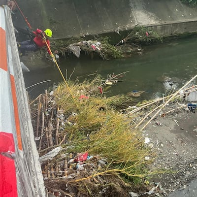 ¡Horas de angustia! Un juego terminó mal: buscan a Richard tras ser arrastrado por una quebrada en Samaria