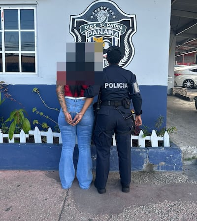 La señal que no pasó desapercibida: mujer de 32 años cae en el Metro por apología del delito + VIDEO