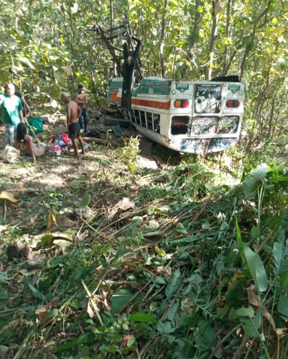 Accidente de tránsito en Cermeño en Capira deja más de 30 heridos, dos de ellos de gravedad