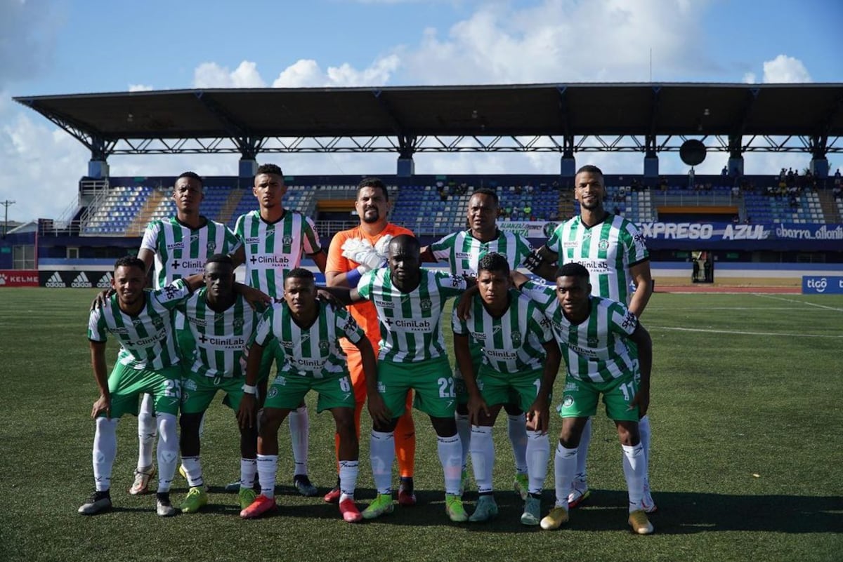 Los ‘Pericos’ de Alianza estropean debut de Julio Dely Valdés con el Árabe Unido