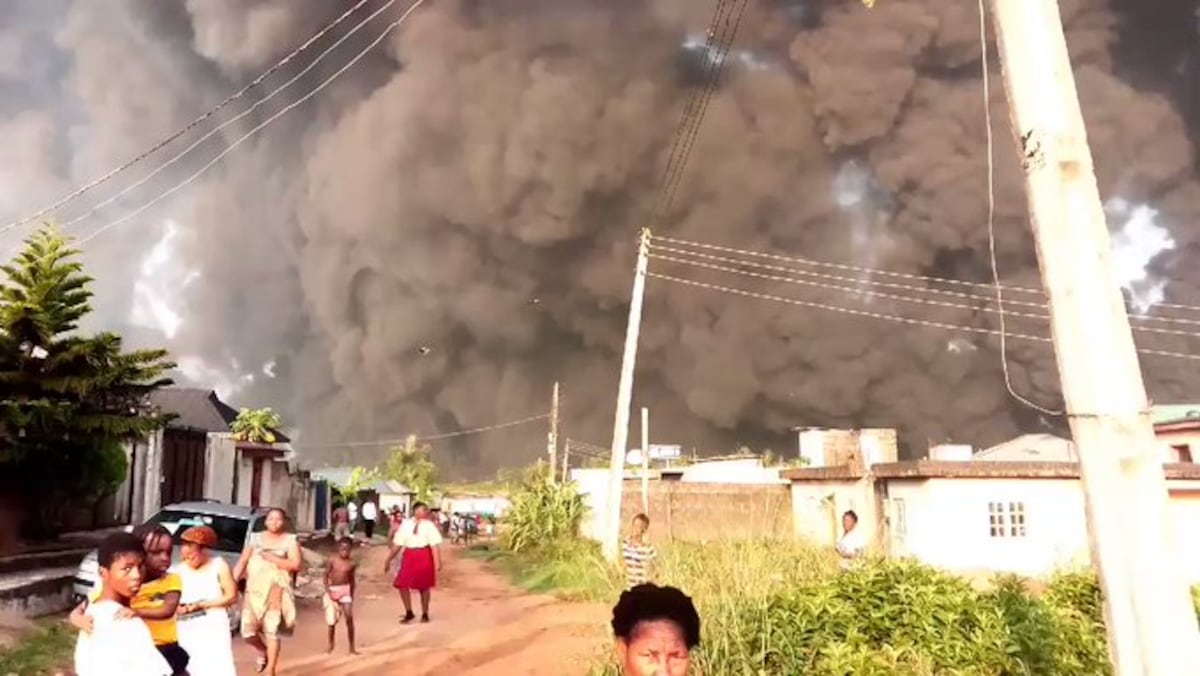 Cura confunde agua bendita con gasolina; provoca gran explosión