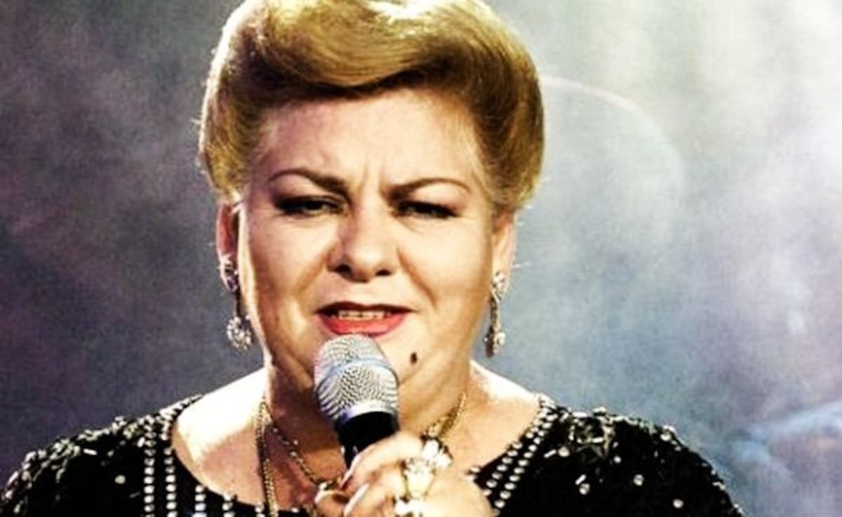 Paquita la del Barrio ha sido hospitalizada