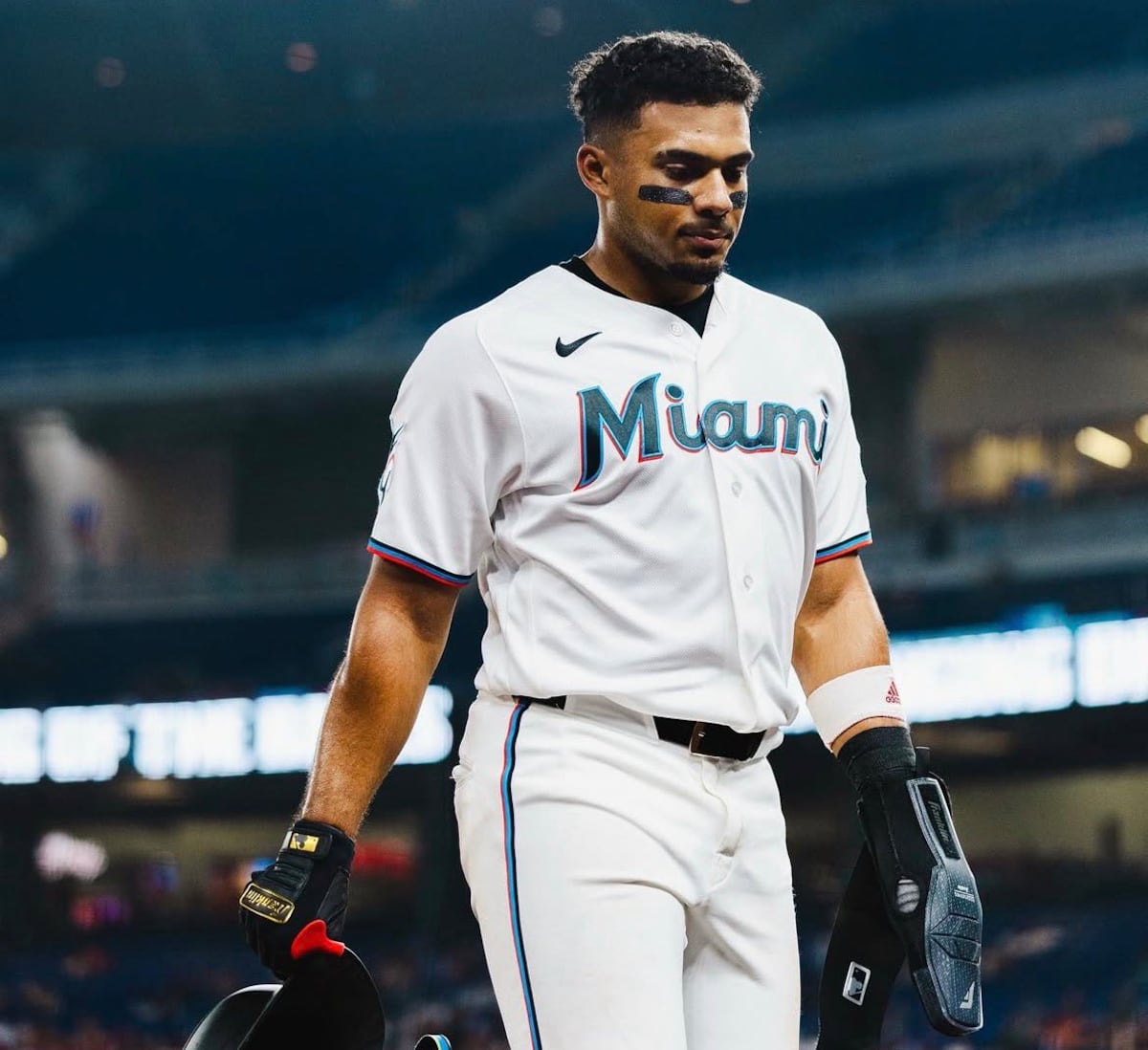 El santeño Leonardo Jiménez impulsa su primera carrera en MLB 2026 con los Marlins