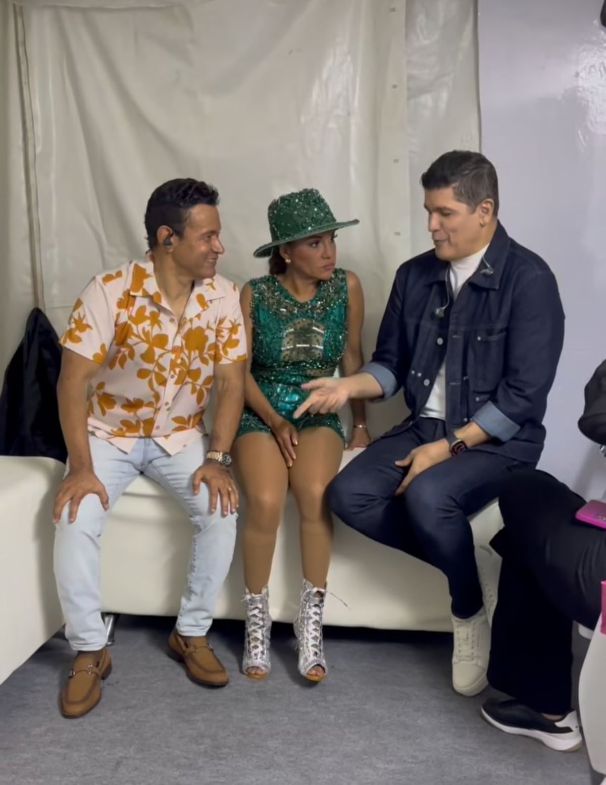 Sandra Sandoval tira la casa por la ventana y arma tremenda rumba en su cumpleaños  