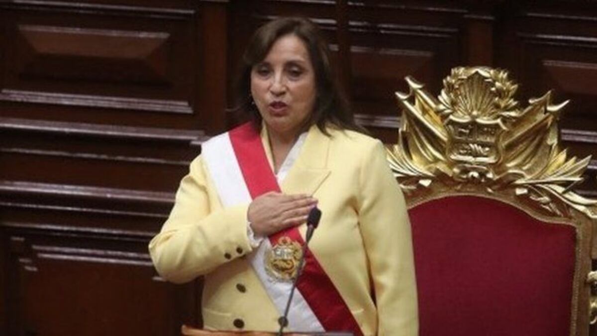 Mayoría de peruanos rechaza gestión de presidenta Boluarte y del Congreso tras destitución  del maestro Pedro Castillo