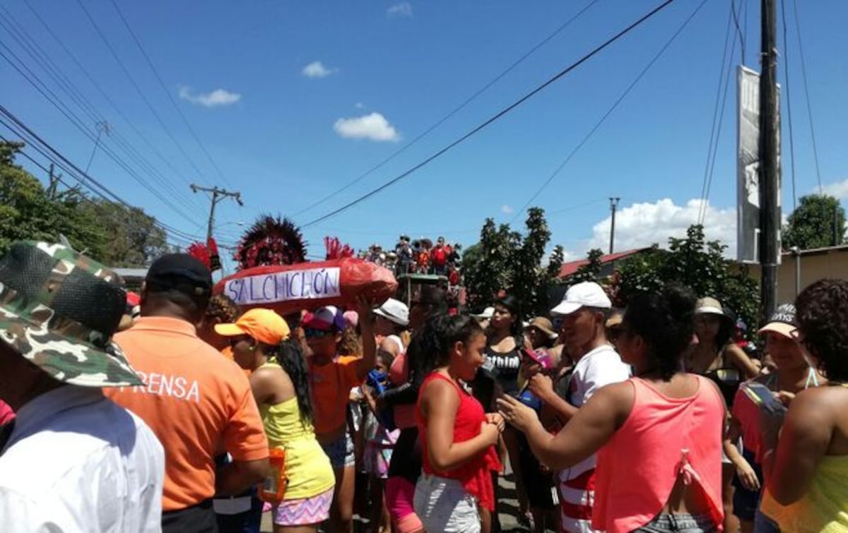 ¡AY, MADRE! Mujer da a luz en medio de culeco en Montijo, Veraguas 