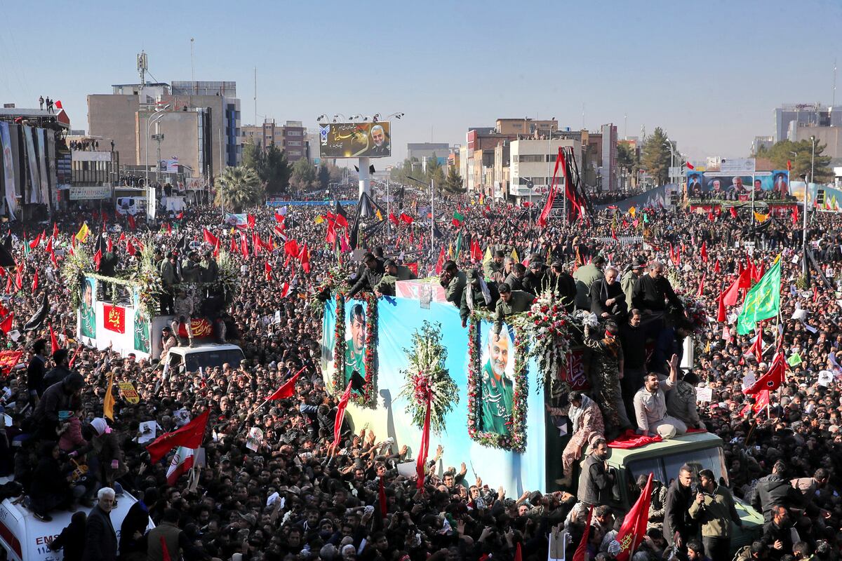 Estampida mortal. Funeral de Soleimani deja 35 muertos