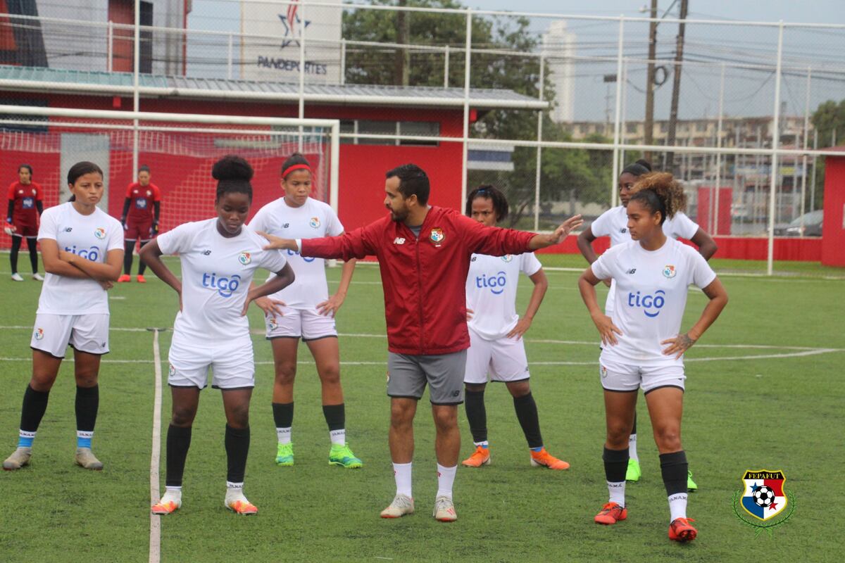 ‘Nacho’ asegura que el fútbol femenino panameño es una mina de oro