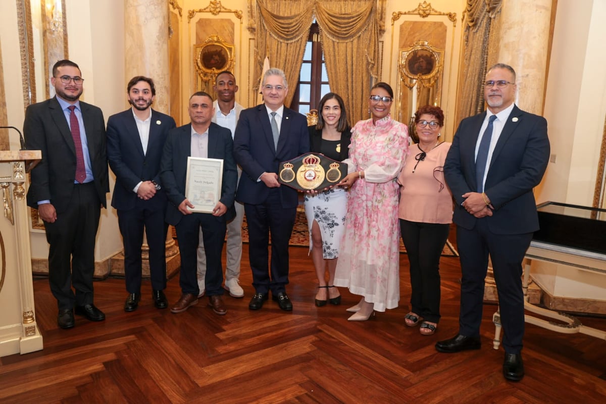 Nataly Delgado recibe reconocimiento del Gobierno y se alista para unificar coronas en Texas