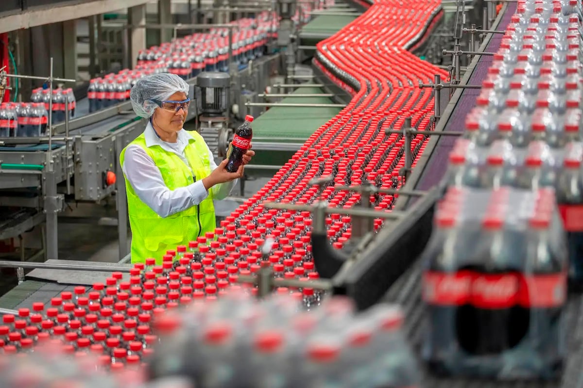 Coca-Cola genera más de 1.7 millones de empleos en México y fortalece su impacto económico