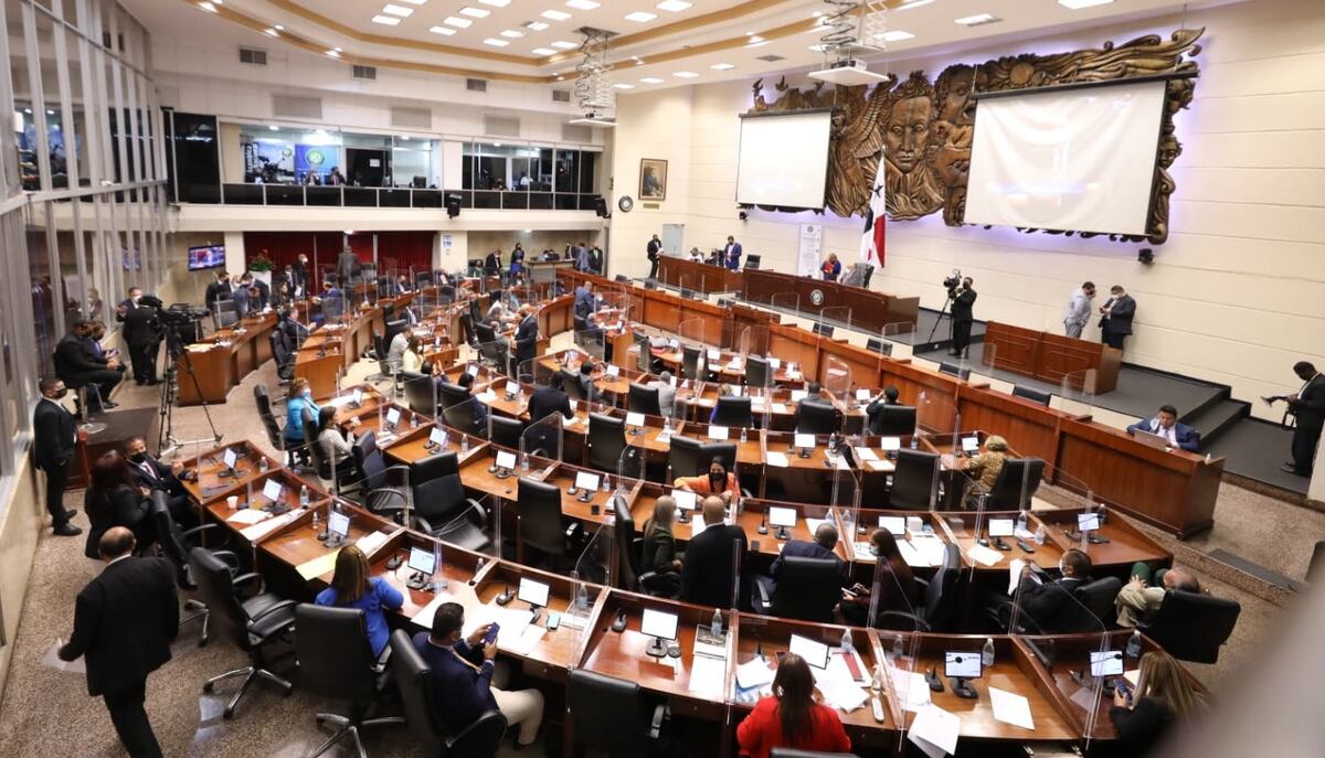 Diputados aprueban en segundo debate  proyecto que reconfigura circuitos electorales