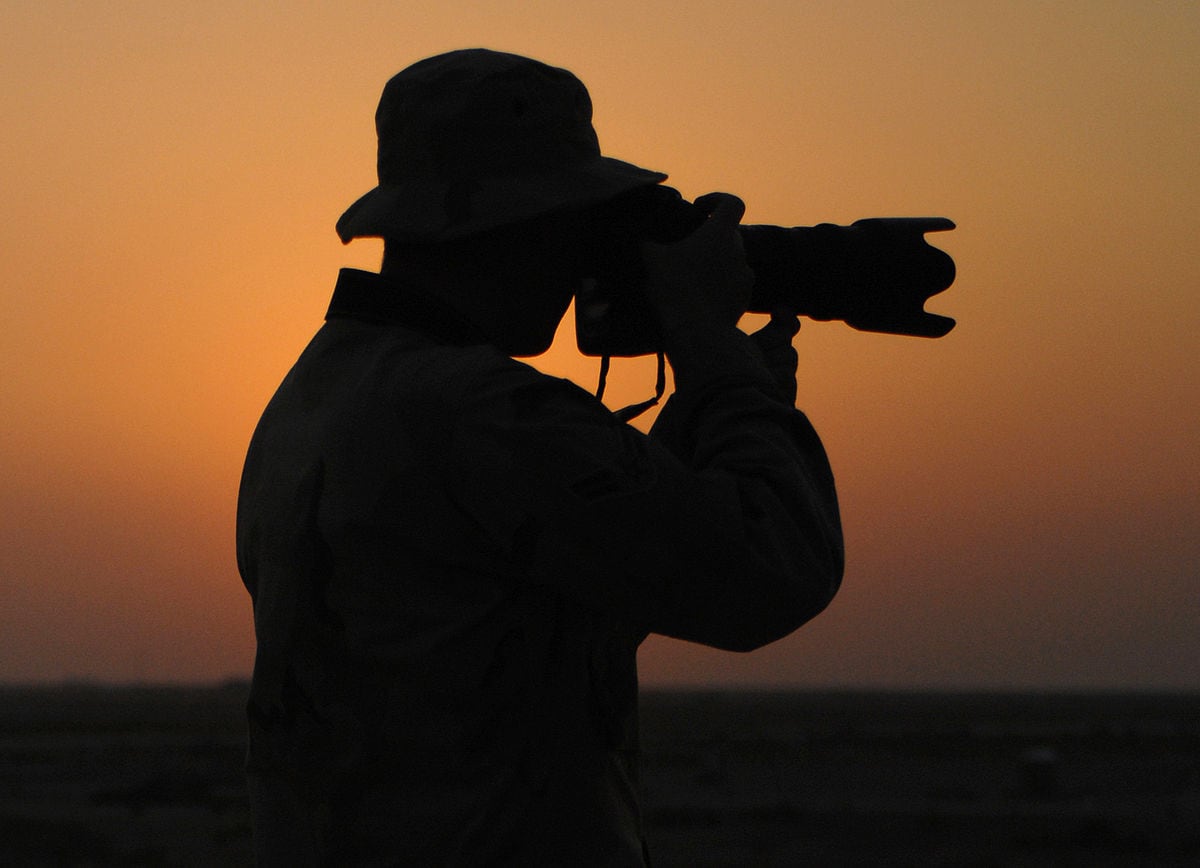 Familia millonaria busca fotógrafo para que le documente vacaciones por el mundo