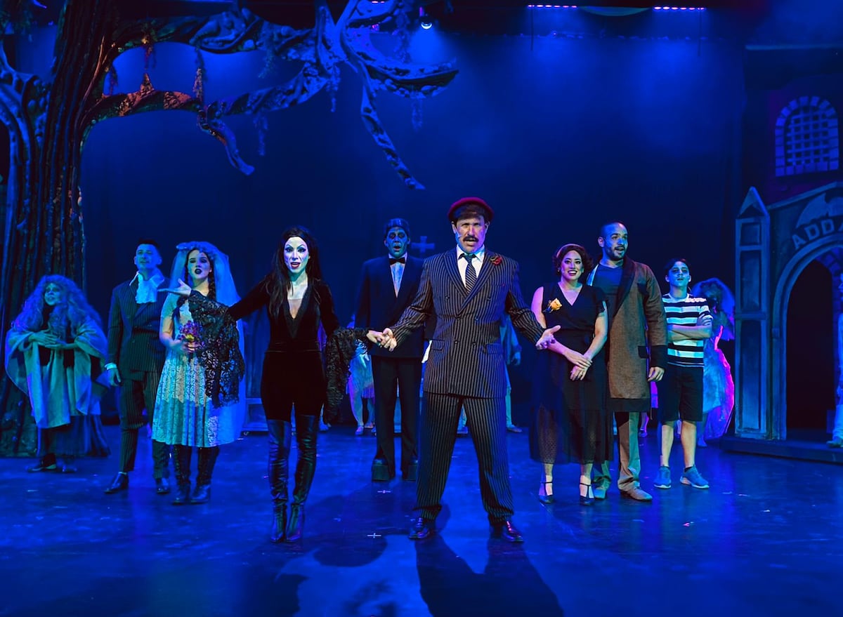 Los Locos Addams, una familia para nada normal, se toman el teatro