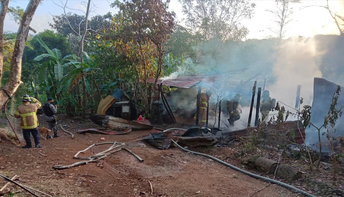 Tragedia en Buena Vista, Colón. Cuatro hermanitos mueren calcinados al incendiarse su casa