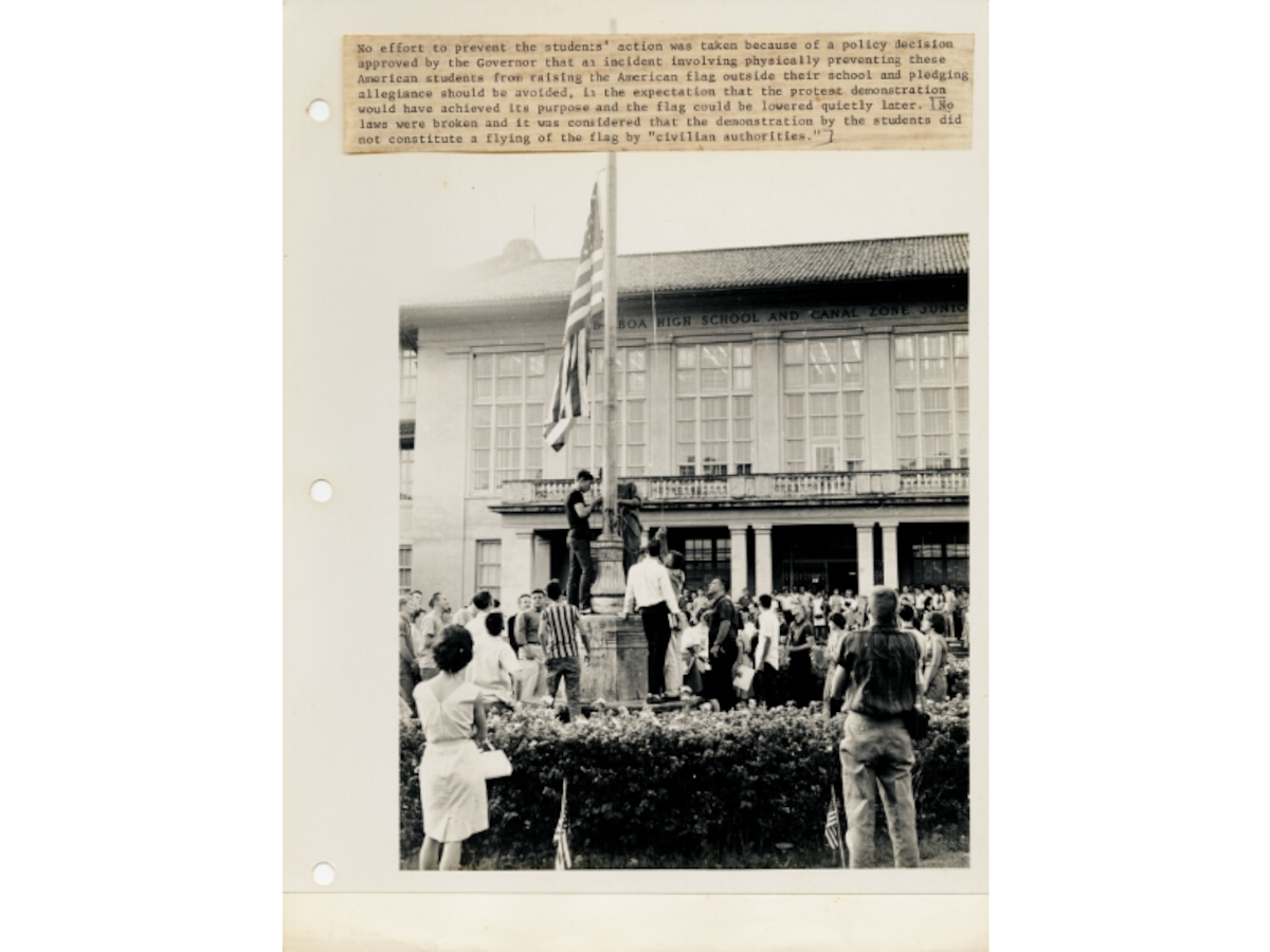 La lucha por un asta sin bandera: Declaración Moreno-Bunker