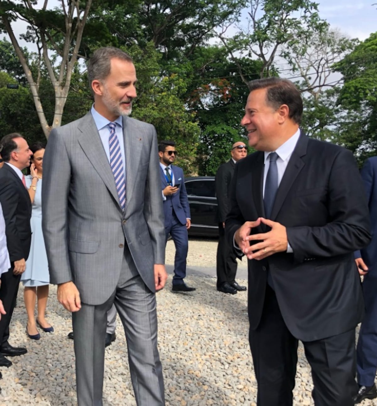 Varela da un paseo con el Rey Felipe VI por Panamá Viejo +Fotos