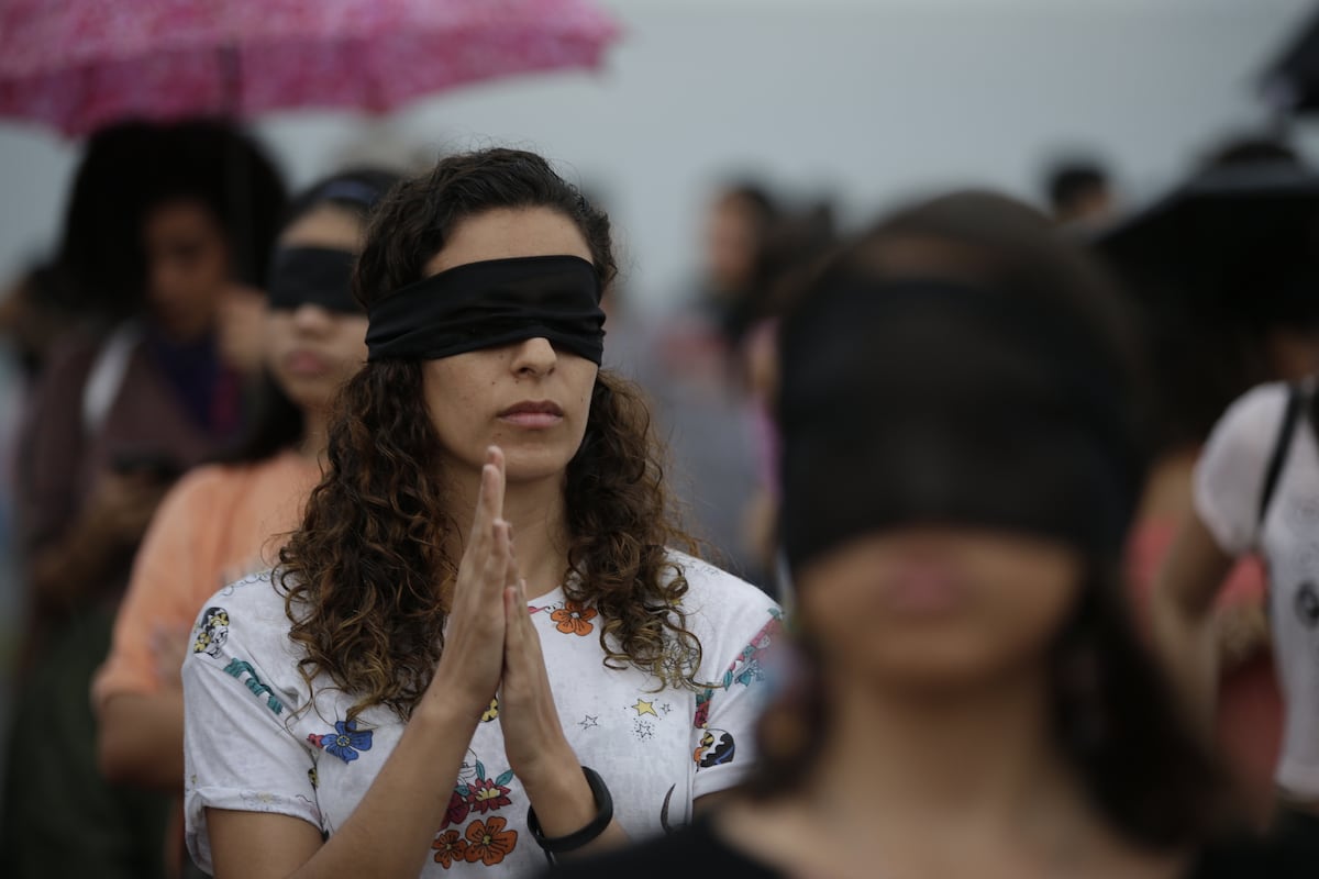 Feministas: ‘Arquesio, te vas o te sacamos, no queremos violador por diputado’ +Videos 