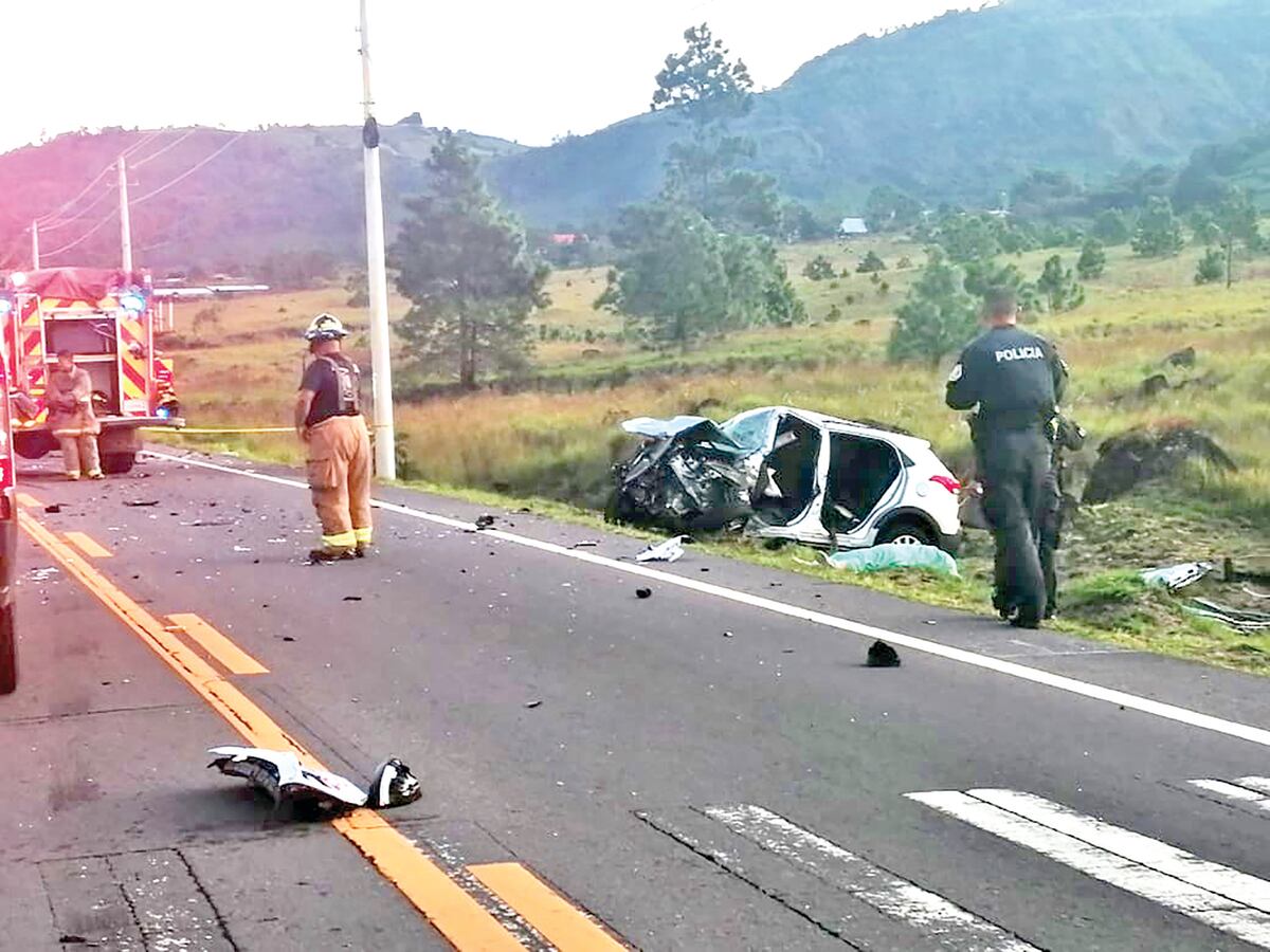 La fría mañana de Volcán se calentó tras una triple colisión que dejó una víctima fatal y varios heridos