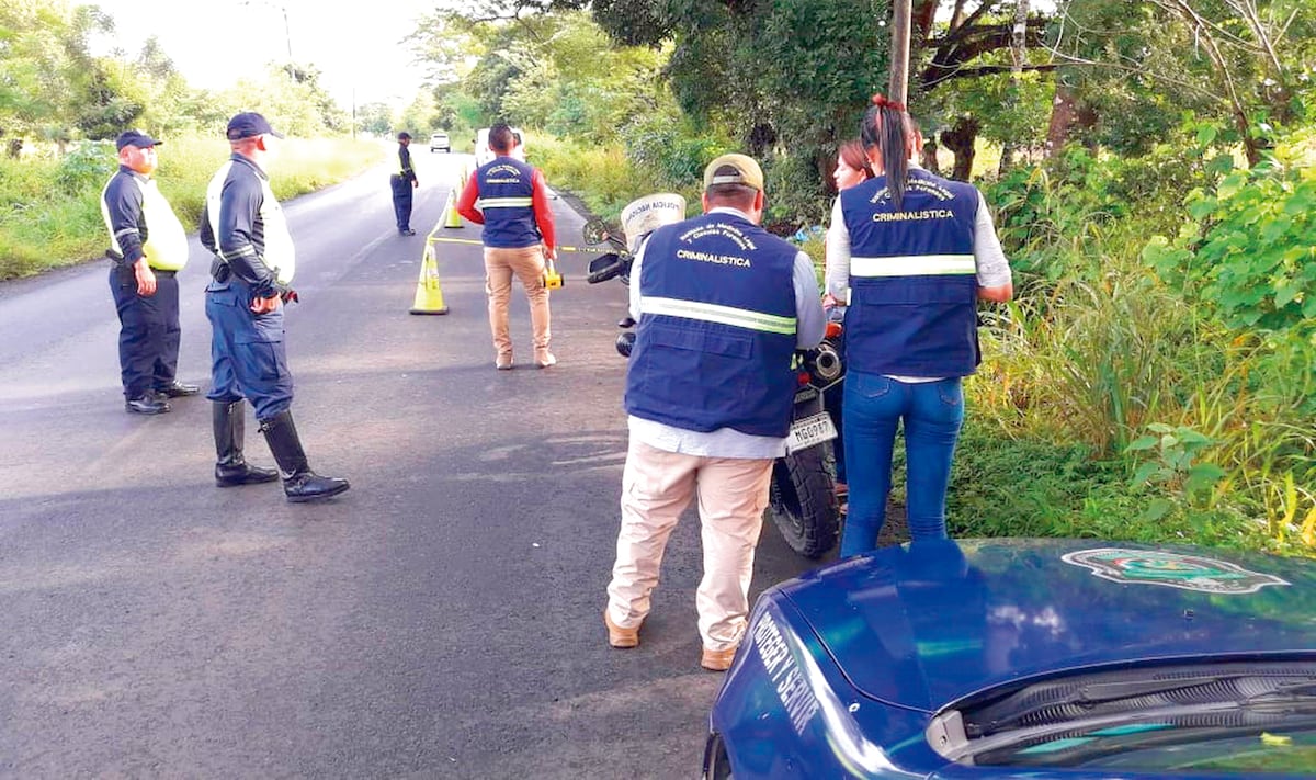 Joven muere arrollado por un busito en Gualaca 