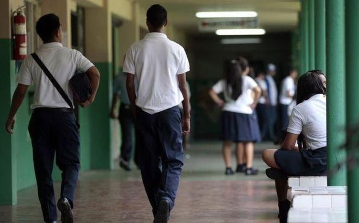 ATENTOS. Este martes inician las clases del Programa de Recuperación Académica  