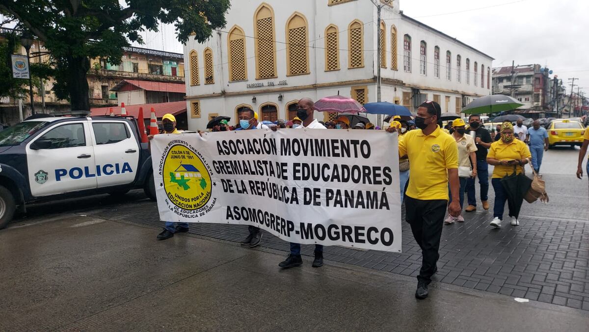 Ante las amenazas de paralización de clases en algunas provincias, el Meduca insiste en la importancia de cumplir el calendario académico