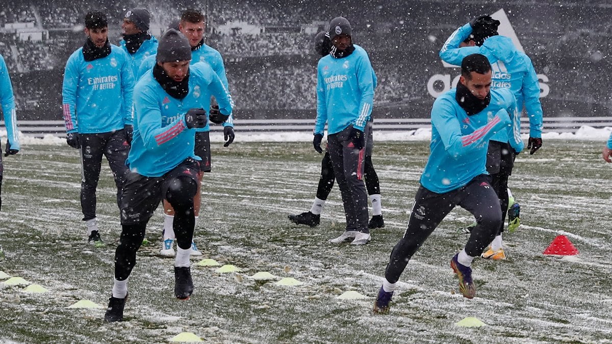 Ni la  nieve frenó al Real Madrid en el último entrenamiento antes de enfrentar a Osasuna