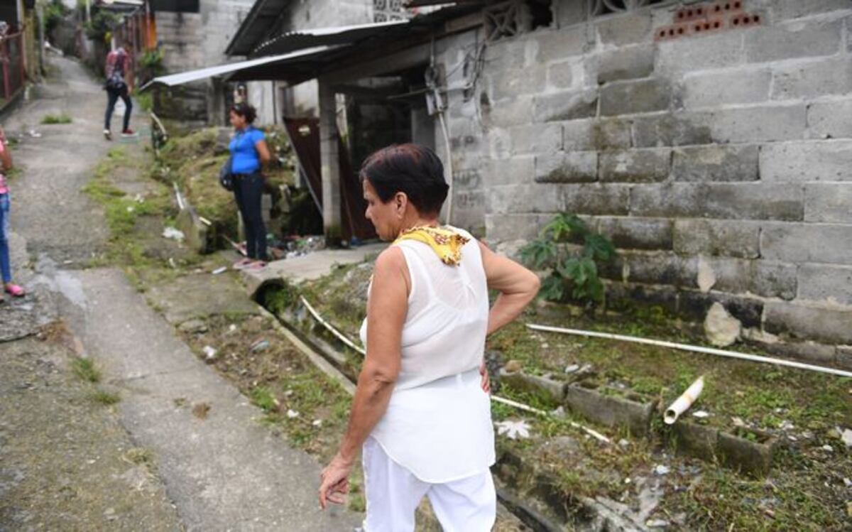 SUFRIMIENTO. Madre de niña asesinada en San Miguelito se iba a quitar la vida