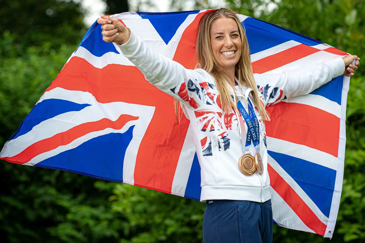 ¡Impactante! Charlotte Dujardin se retira de París 2024 tras escándalo de maltrato animal