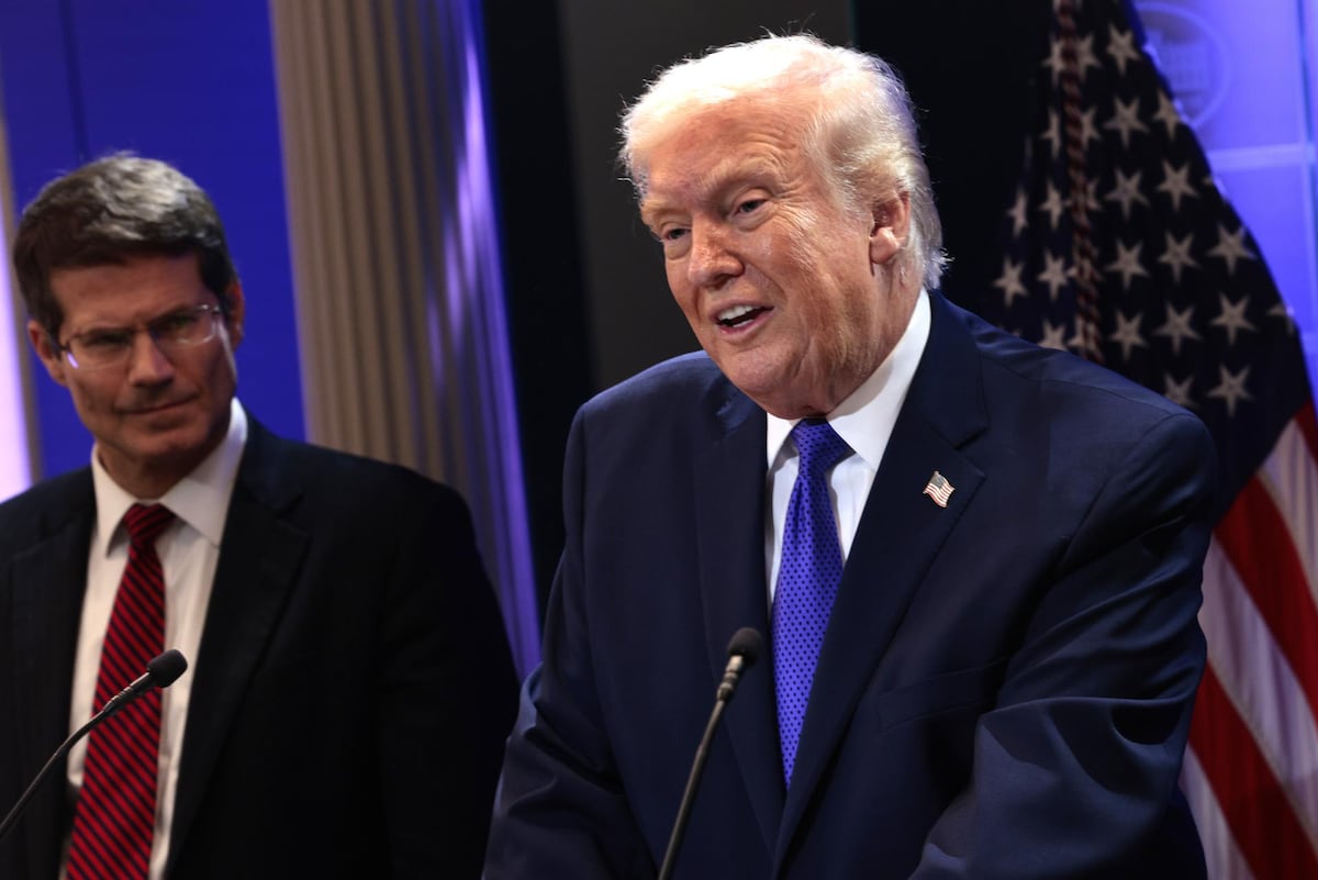 Trump estalla contra la Corte Suprema tras freno a sus aranceles de emergencia